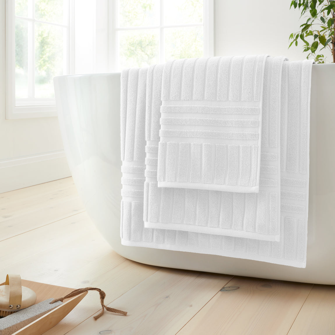 Bianca Hotel Cotton Towels White