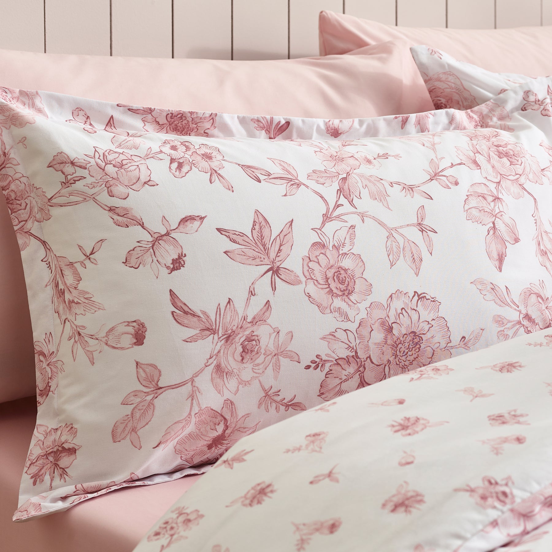 Catherine Lansfield Mirabelle Duvet Cover Bedding Set Pink