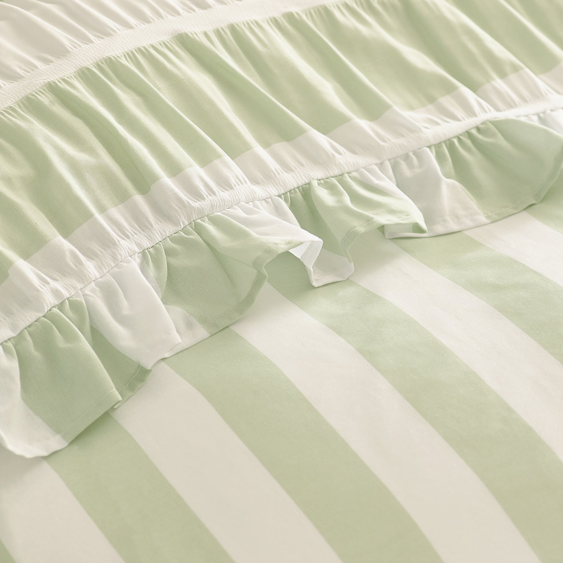 Catherine Lansfield Seersucker Frill Stripe Duvet Cover Bedding Set Green