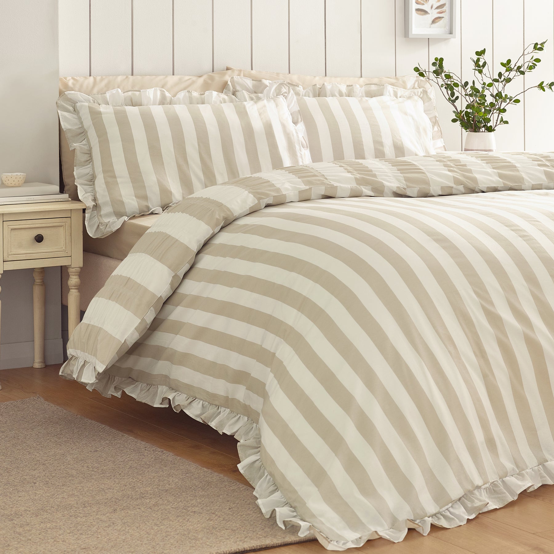 Catherine Lansfield Seersucker Frill Stripe Duvet Cover Bedding Set Natural
