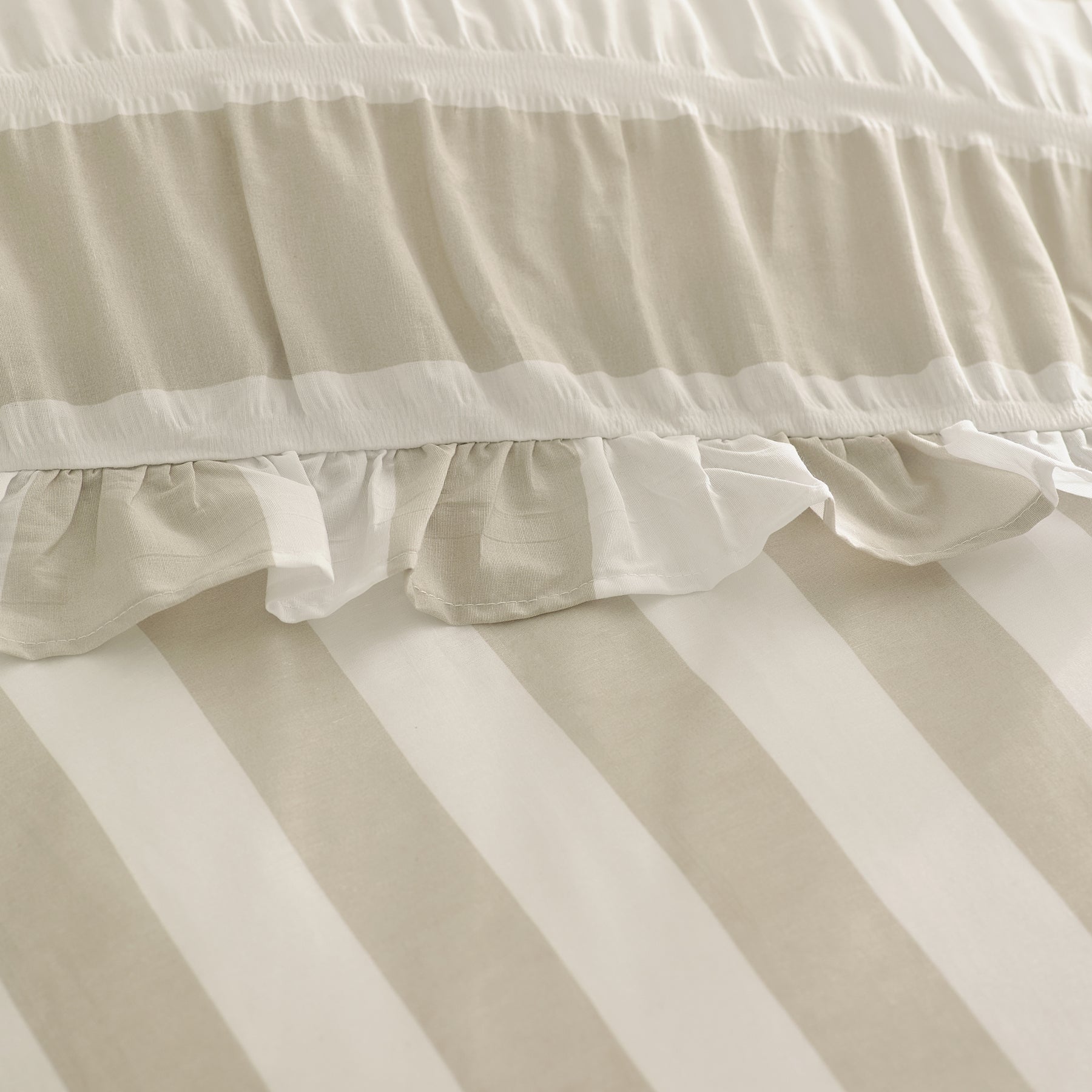 Catherine Lansfield Seersucker Frill Stripe Duvet Cover Bedding Set Natural