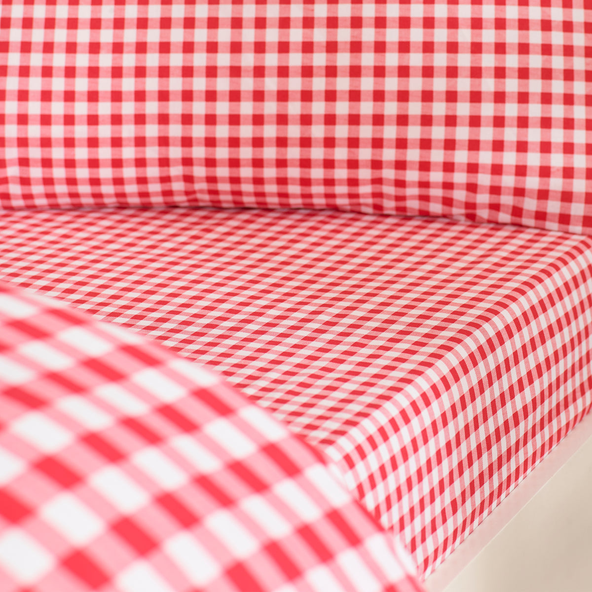 Catherine Lansfield Bamford Gingham Check Bed Linen Fitted Sheet Red