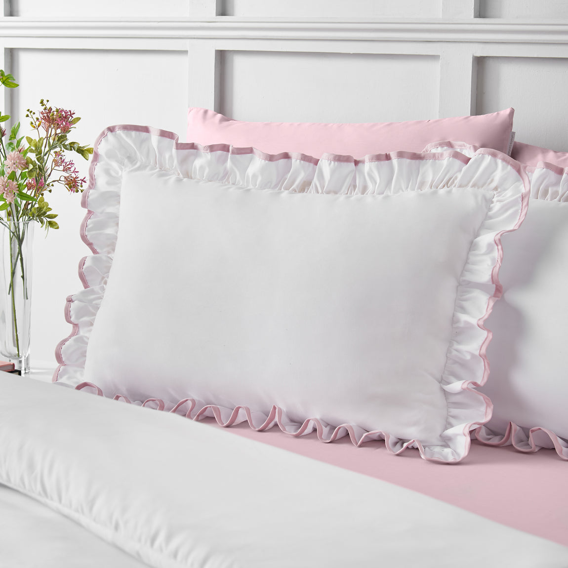 Catherine Lansfield So Soft Mono Frill Duvet Cover Bedding Set White Pink