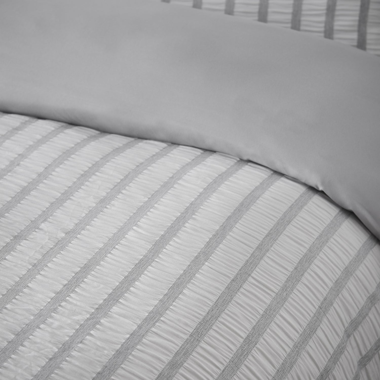 Catherine Lansfield So Soft Seersucker Stripe Duvet Cover Bedding Set Grey