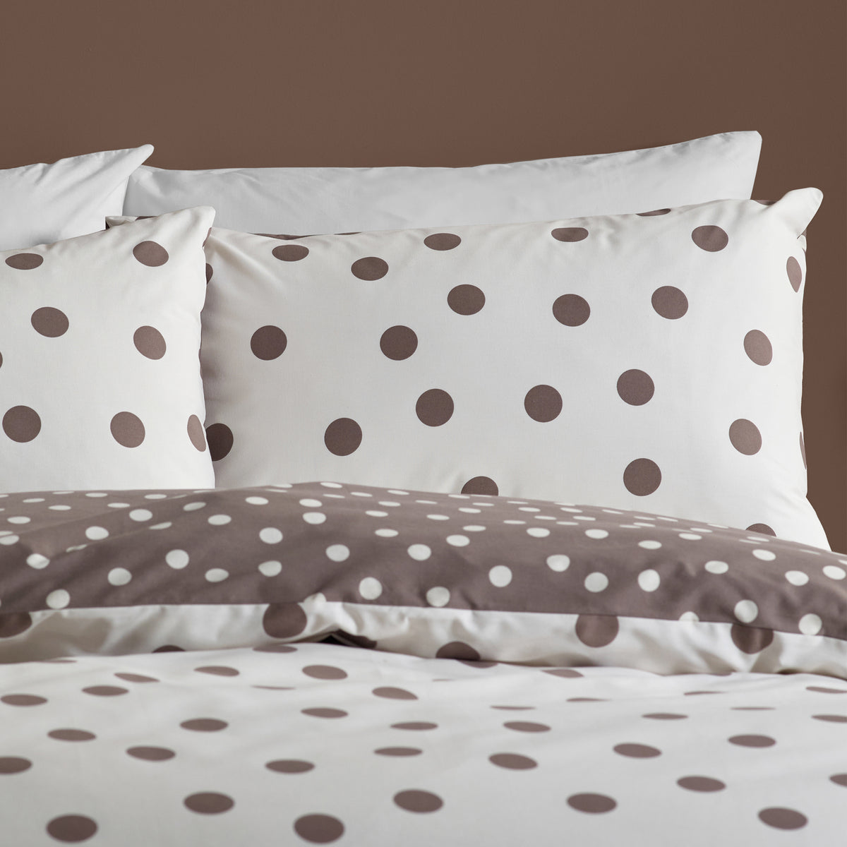 Catherine Lansfield Polka Dot Duvet Cover Bedding Set Chocolate