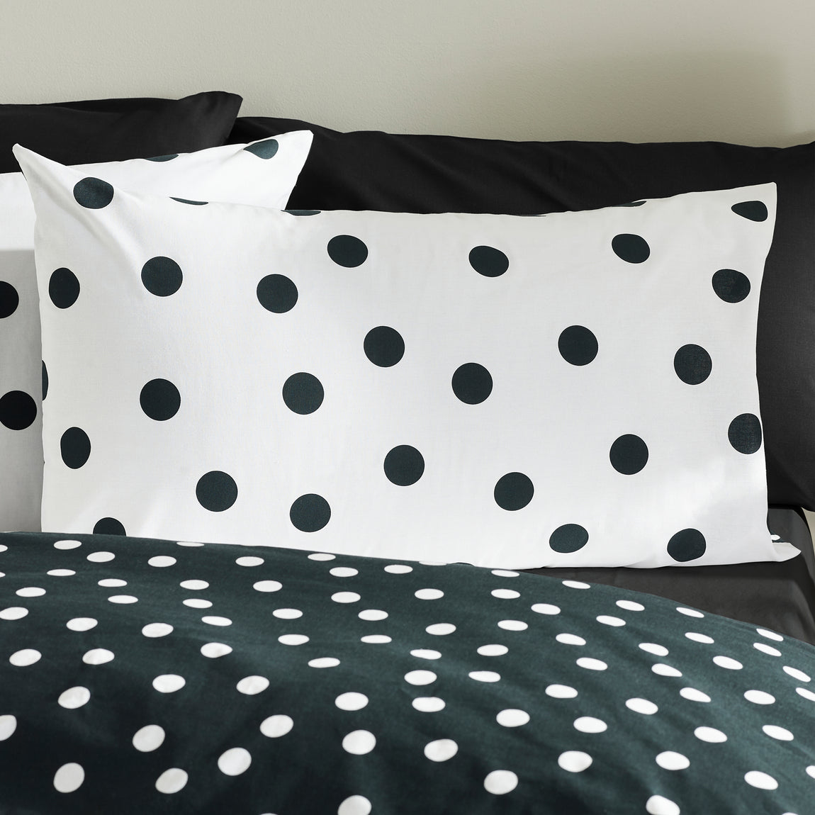 Catherine Lansfield Polka Dot Duvet Cover Bedding Set Black White