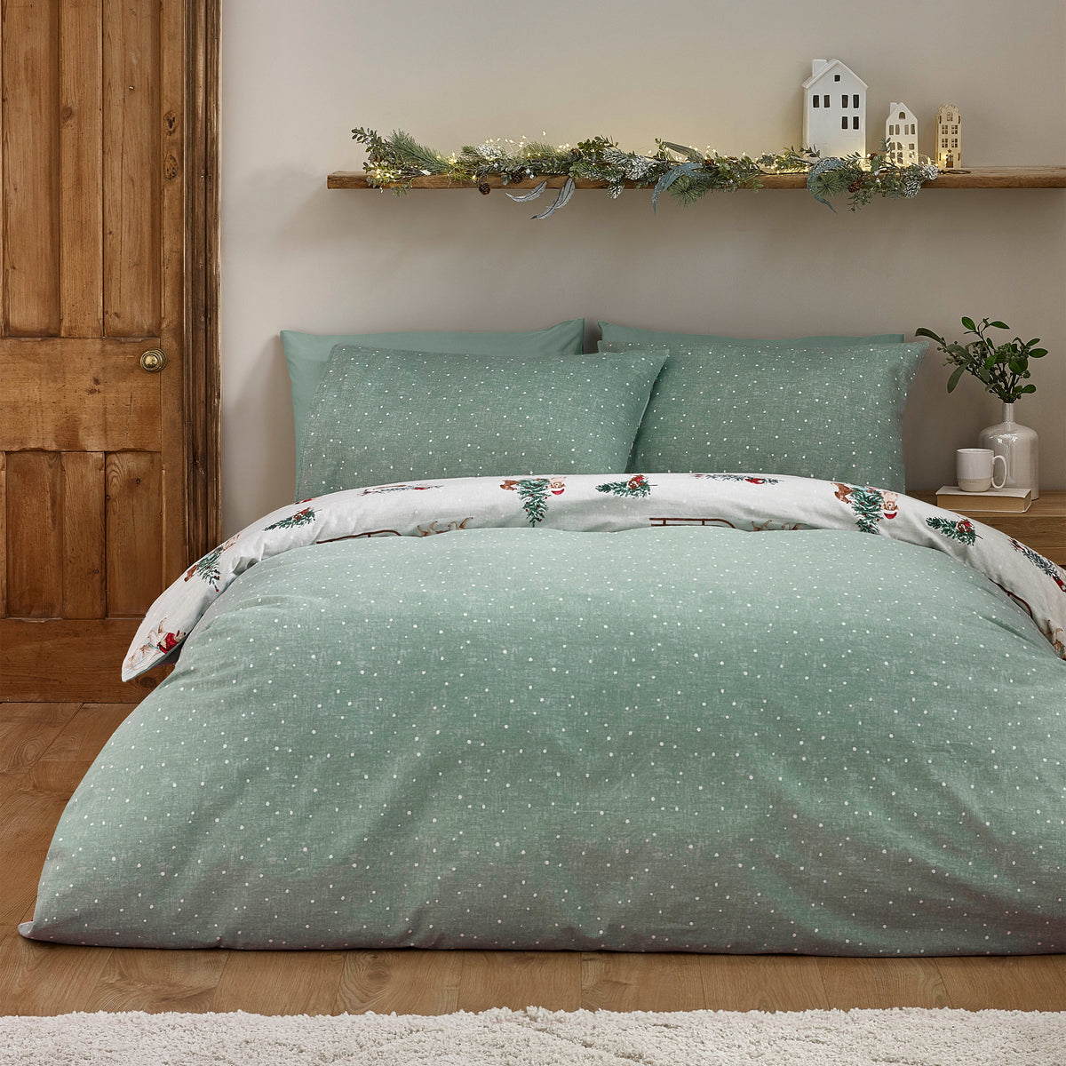 Catherine Lansfield Brushed Christmas Dogs Duvet Cover Bedding Set Green