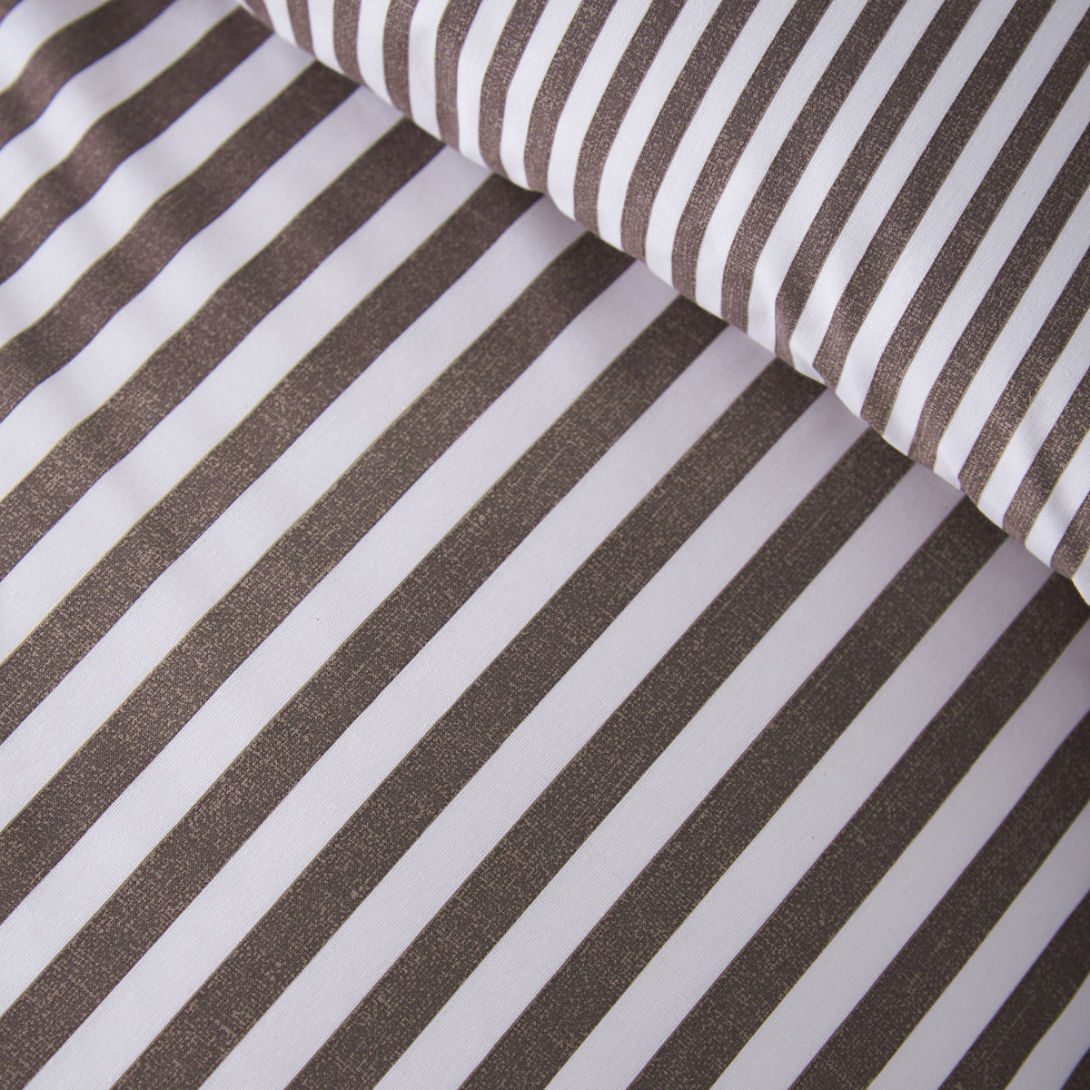 Catherine Lansfield Epping Textured Stripe Duvet Cover Bedding Set Chocolate