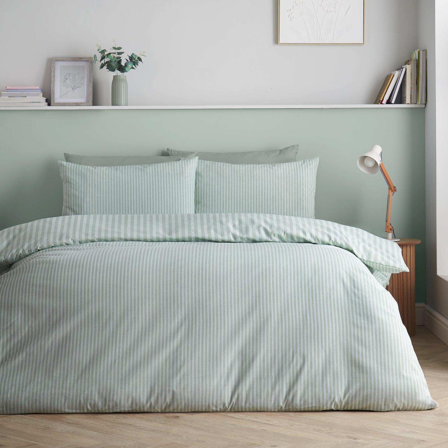 Catherine Lansfield Epping Textured Stripe Duvet Cover Bedding Set Green