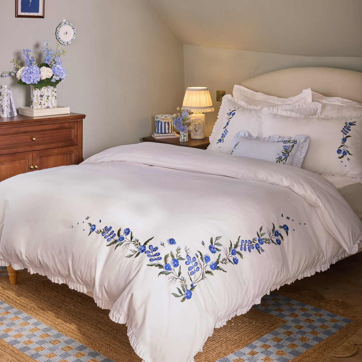Cath Kidston Forget Me Knot Floral Duvet Cover Bedding Set White Blue