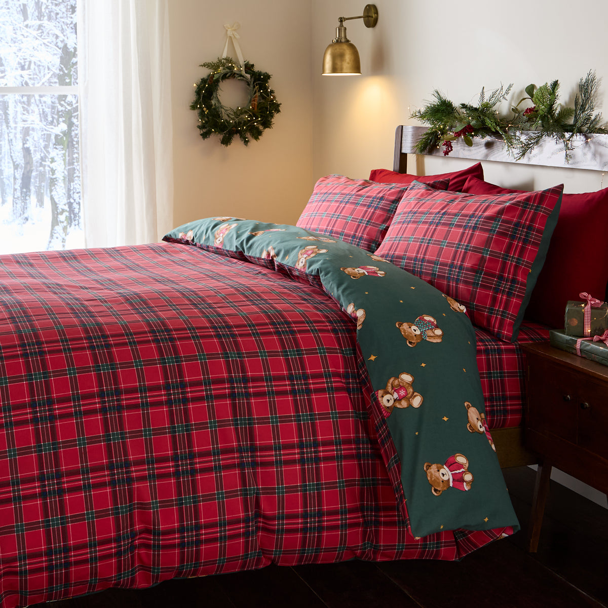 Catherine Lansfield Christmas Tartan Teddy Bear Duvet Cover Bedding Set Green
