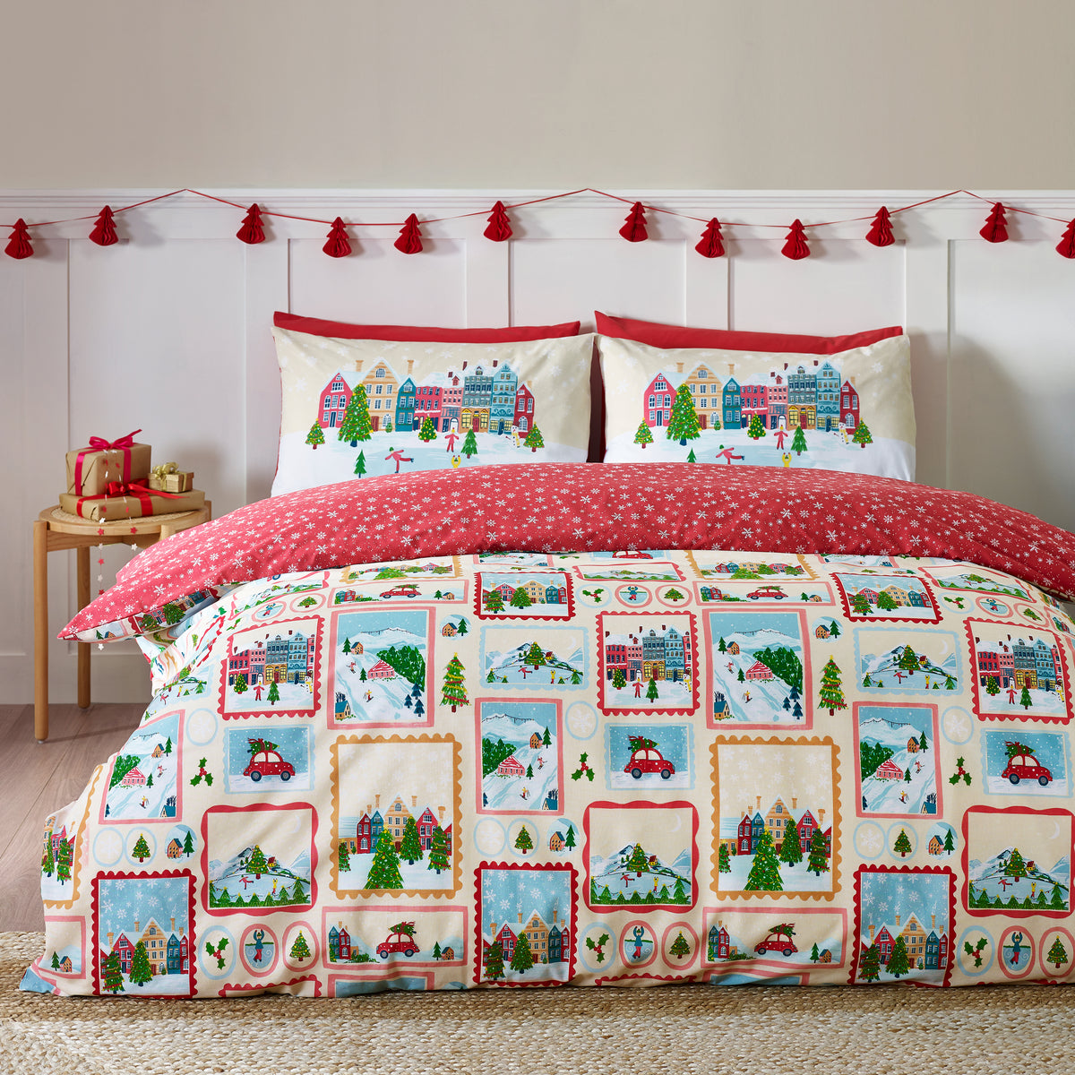 Catherine Lansfield Christmas Town Stamps Duvet Cover Bedding Set Natural