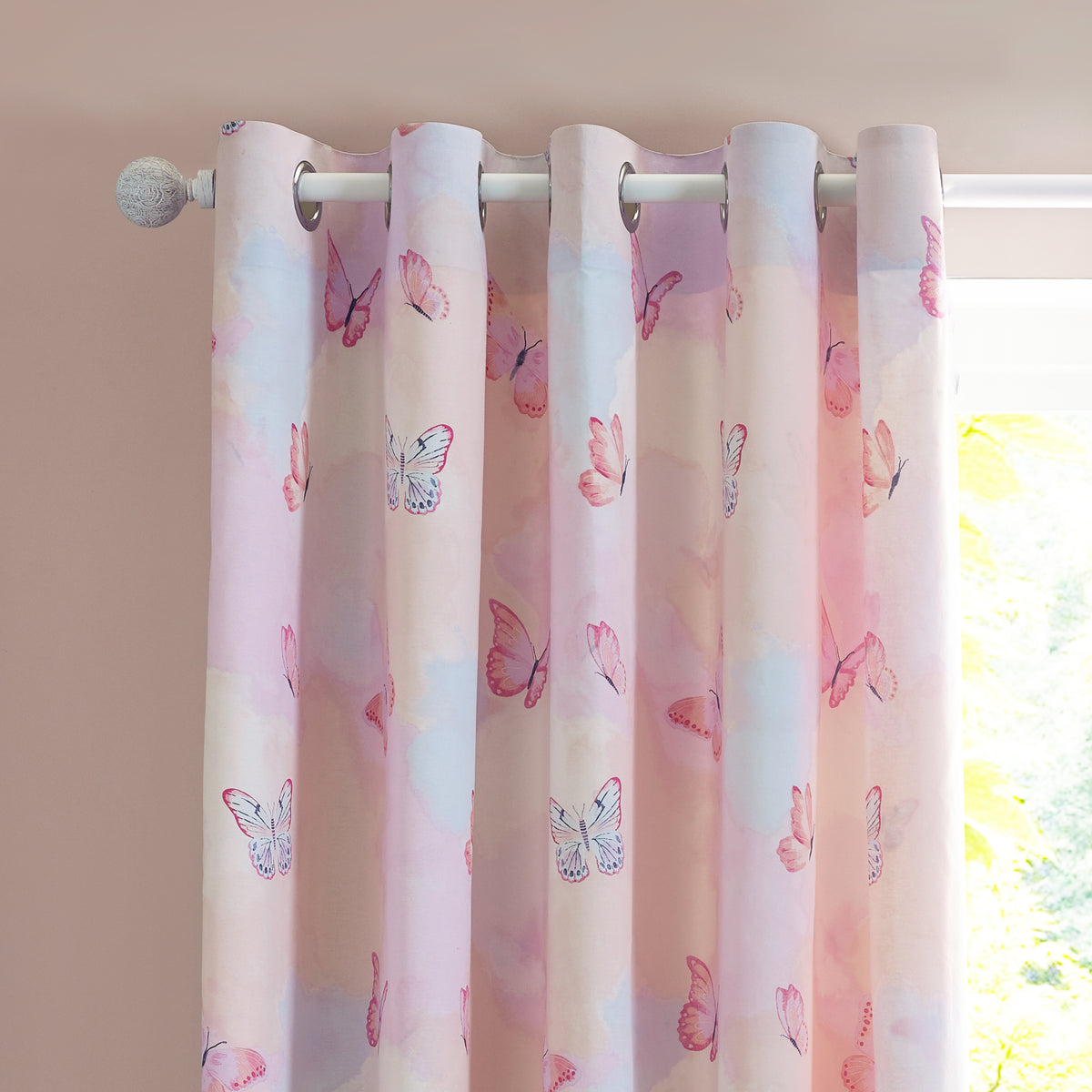 Catherine Lansfield Ombre Butterflies Ready Made Eyelet Curtains 66 x 72 Pink