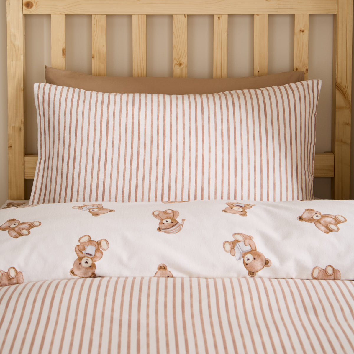 Catherine Lansfield Brushed Teddy Bear Childrens Bedding Cream
