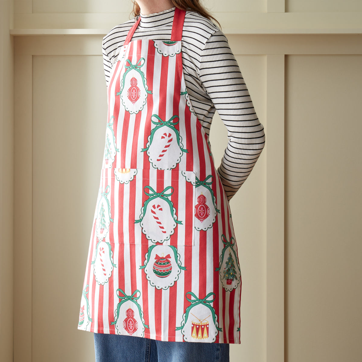 Catherine Lansfield Christmas Vintage Stripe Apron Red