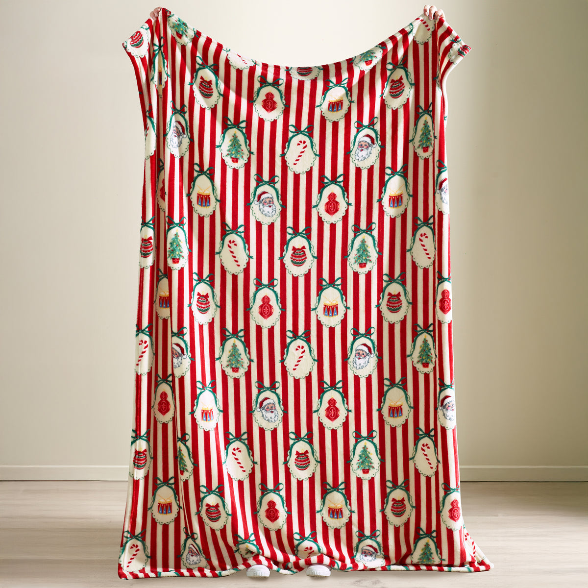 Catherine Lansfield Christmas Vintage Stripe Throw Red