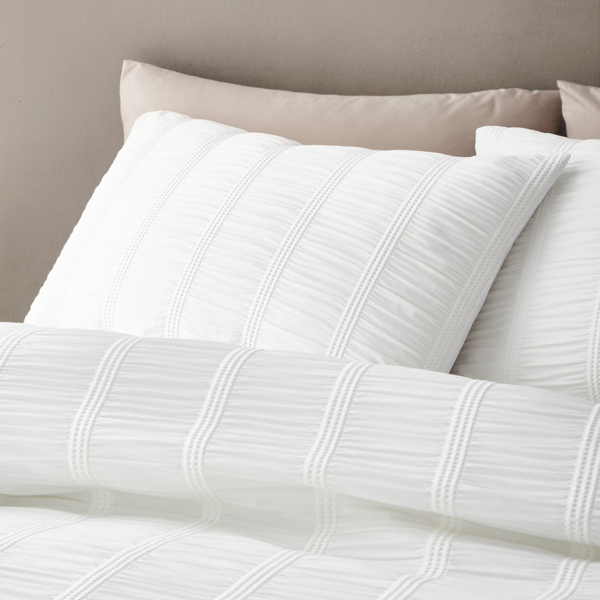 Pineapple Elephant Waffle Seersucker Duvet Cover Bedding Set White