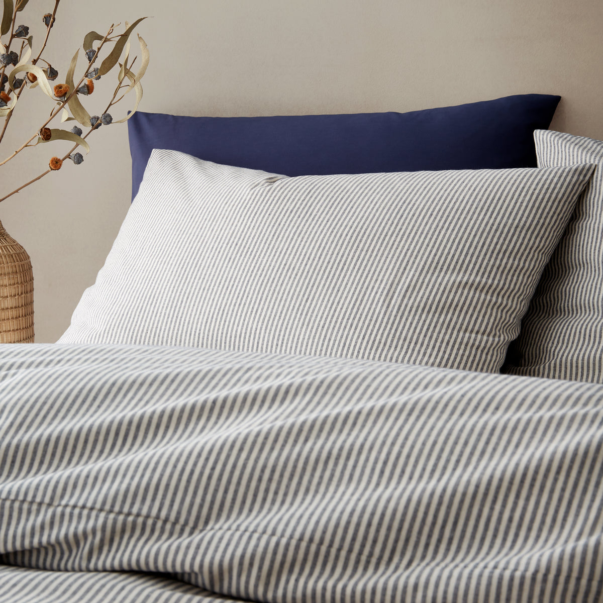Pineapple Elephant Cotton Rich Narrow Woven Stripe Duvet Cover Bedding Set Blue