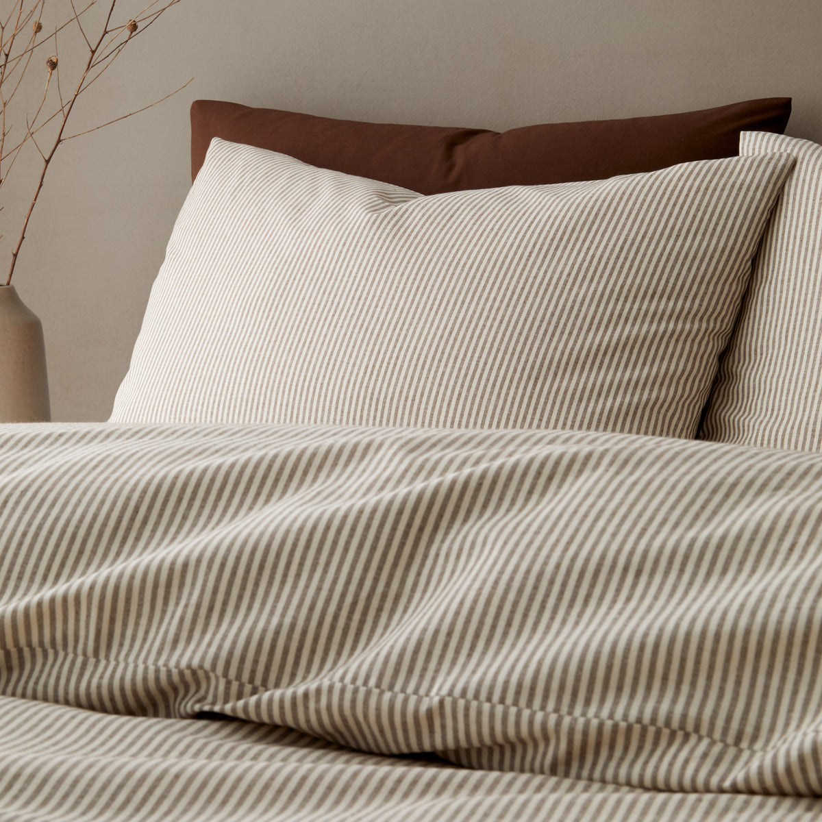Pineapple Elephant Cotton Rich Narrow Woven Stripe Duvet Cover Bedding Set Mole