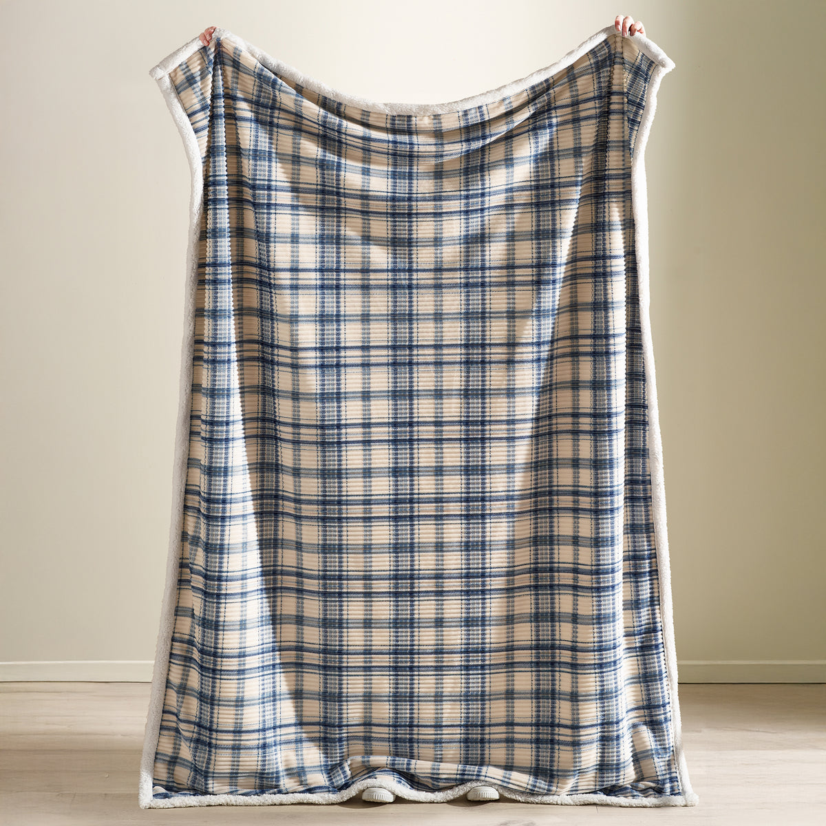 Catherine Lansfield Cosy Ribbed Check Throw Blue