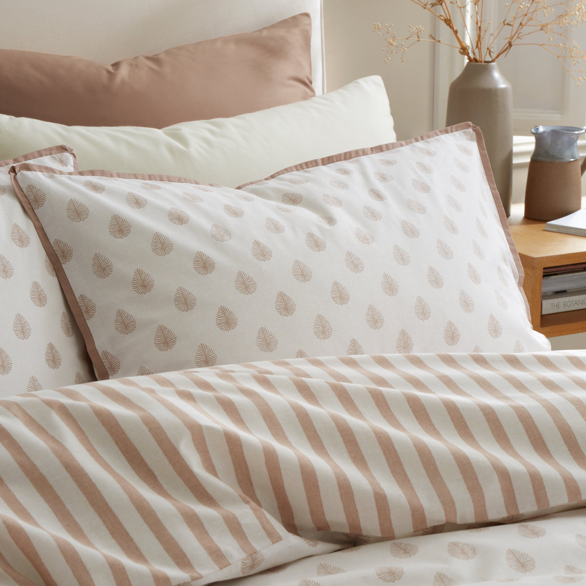 Emily Bond Jaipur Leaves Duvet Cover Bedding Set Cream Natural