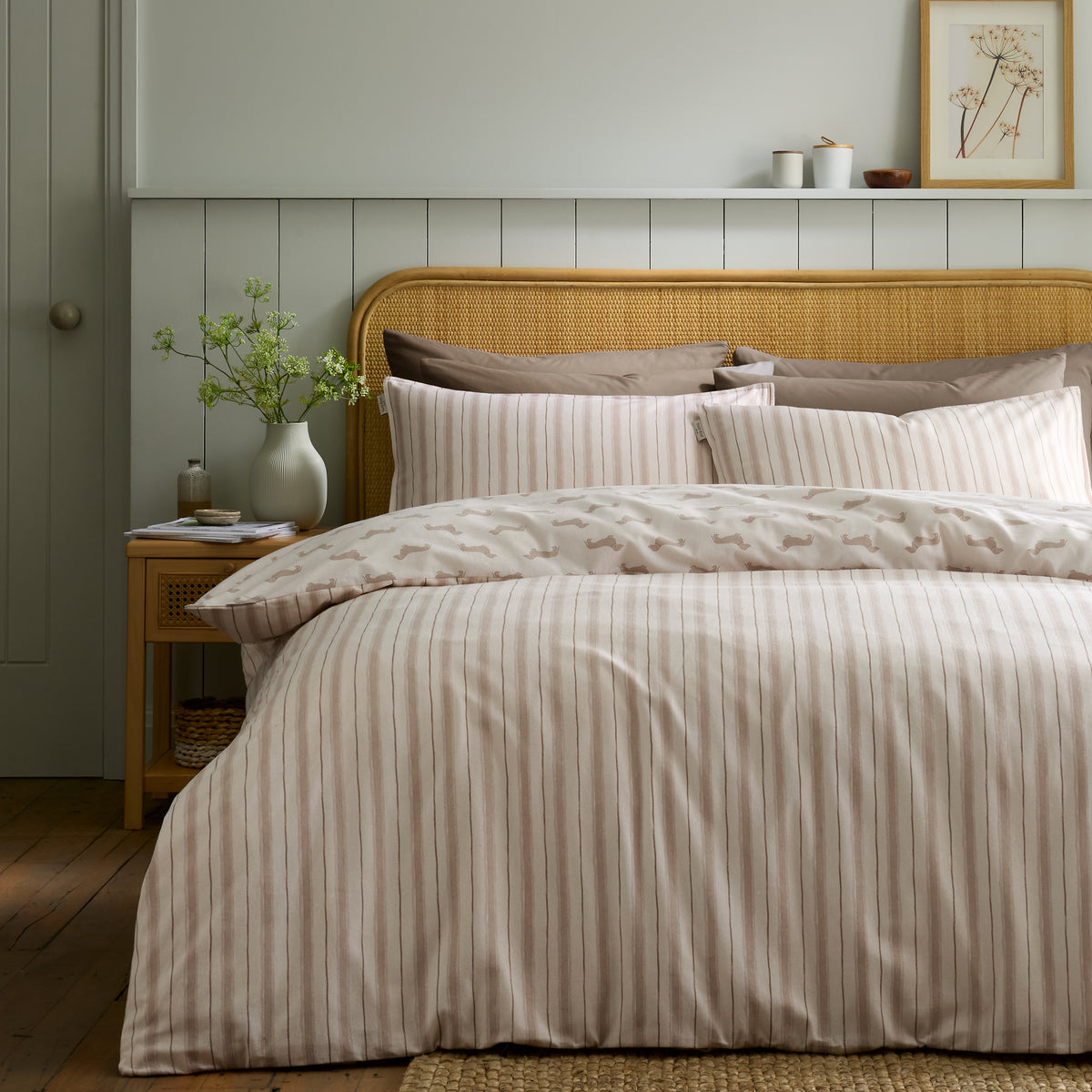 Emily Bond Brushed Peggy Daschund Duvet Cover Bedding Set Cream
