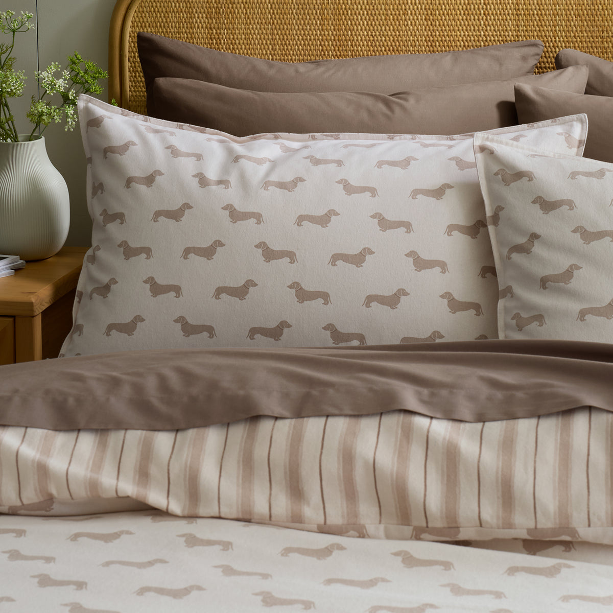 Emily Bond Brushed Peggy Daschund Duvet Cover Bedding Set Cream