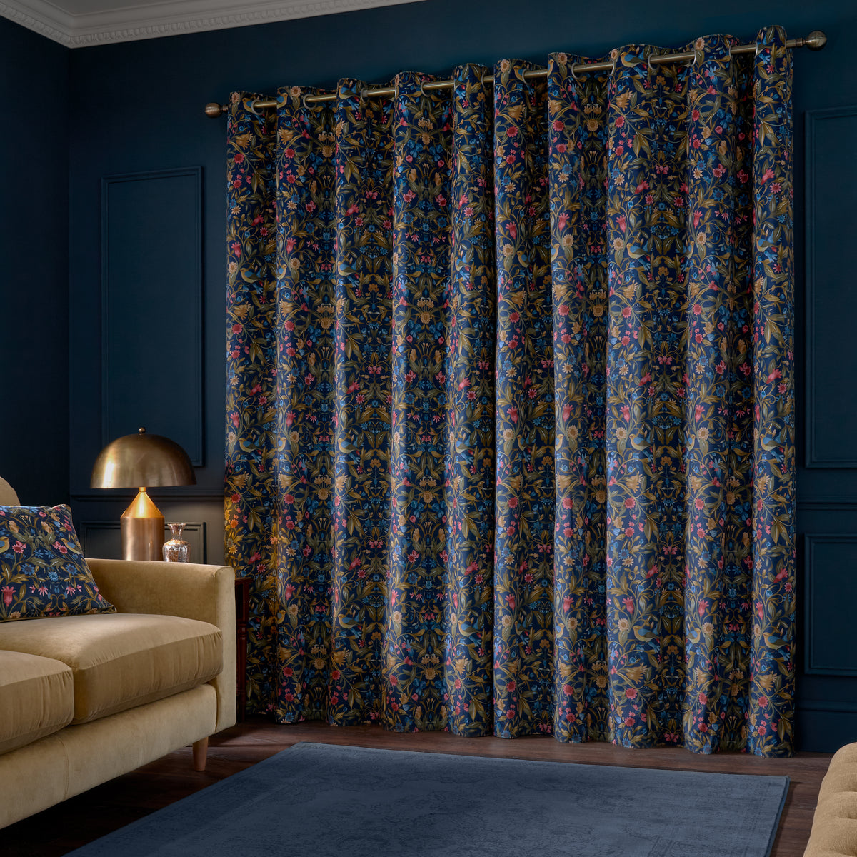 Catherine Lansfield Hedgerow Hopper Ready Made Eyelet Curtains Navy