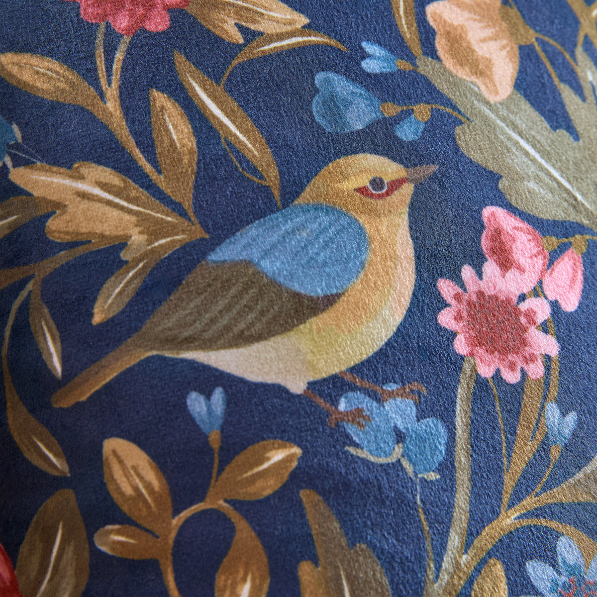 Catherine Lansfield Hedgerow Hopper Ready Made Eyelet Curtains Navy