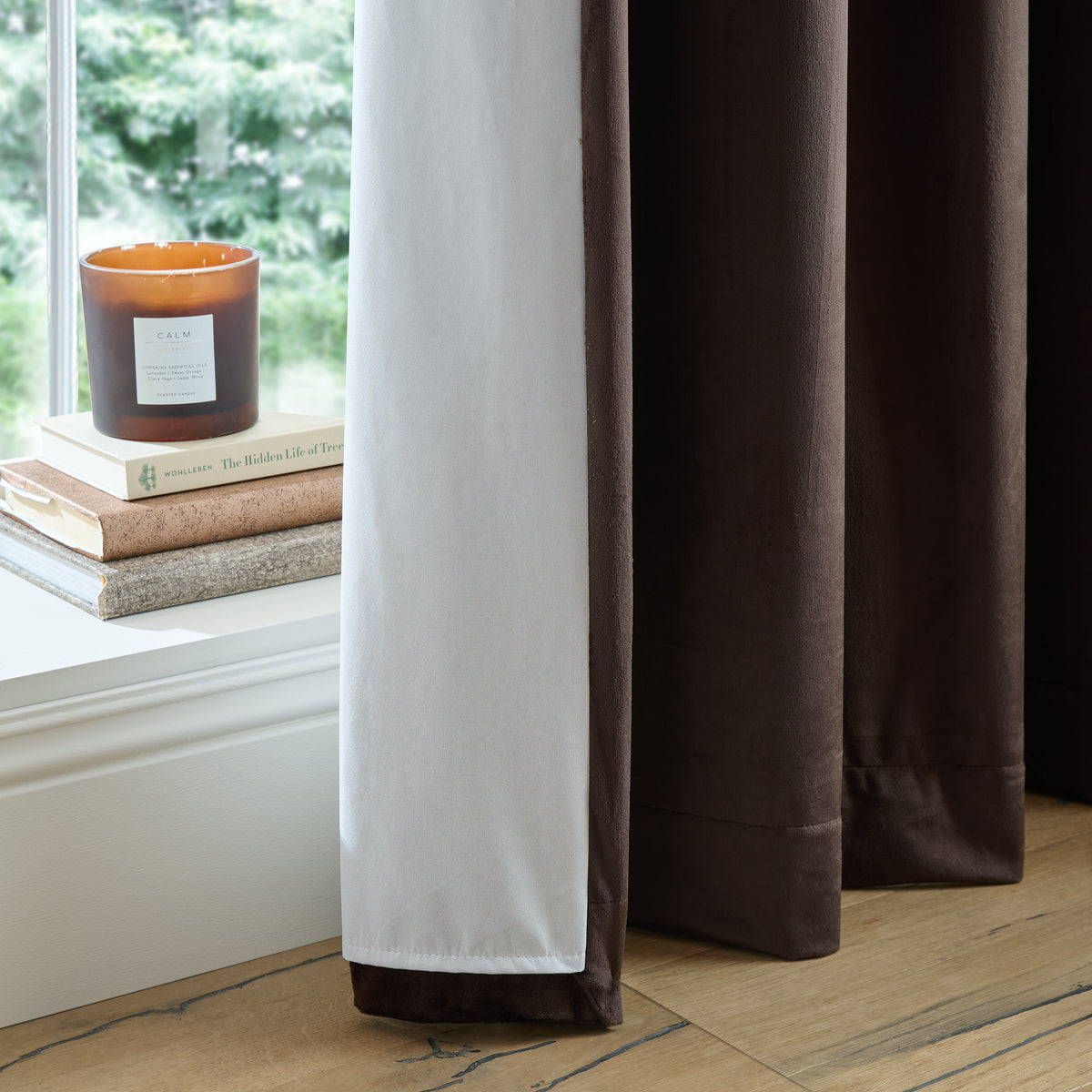 Catherine Lansfield Super Thermal Blackout Matt Velour Ready Made Eyelet Blackout Curtains Chocolate