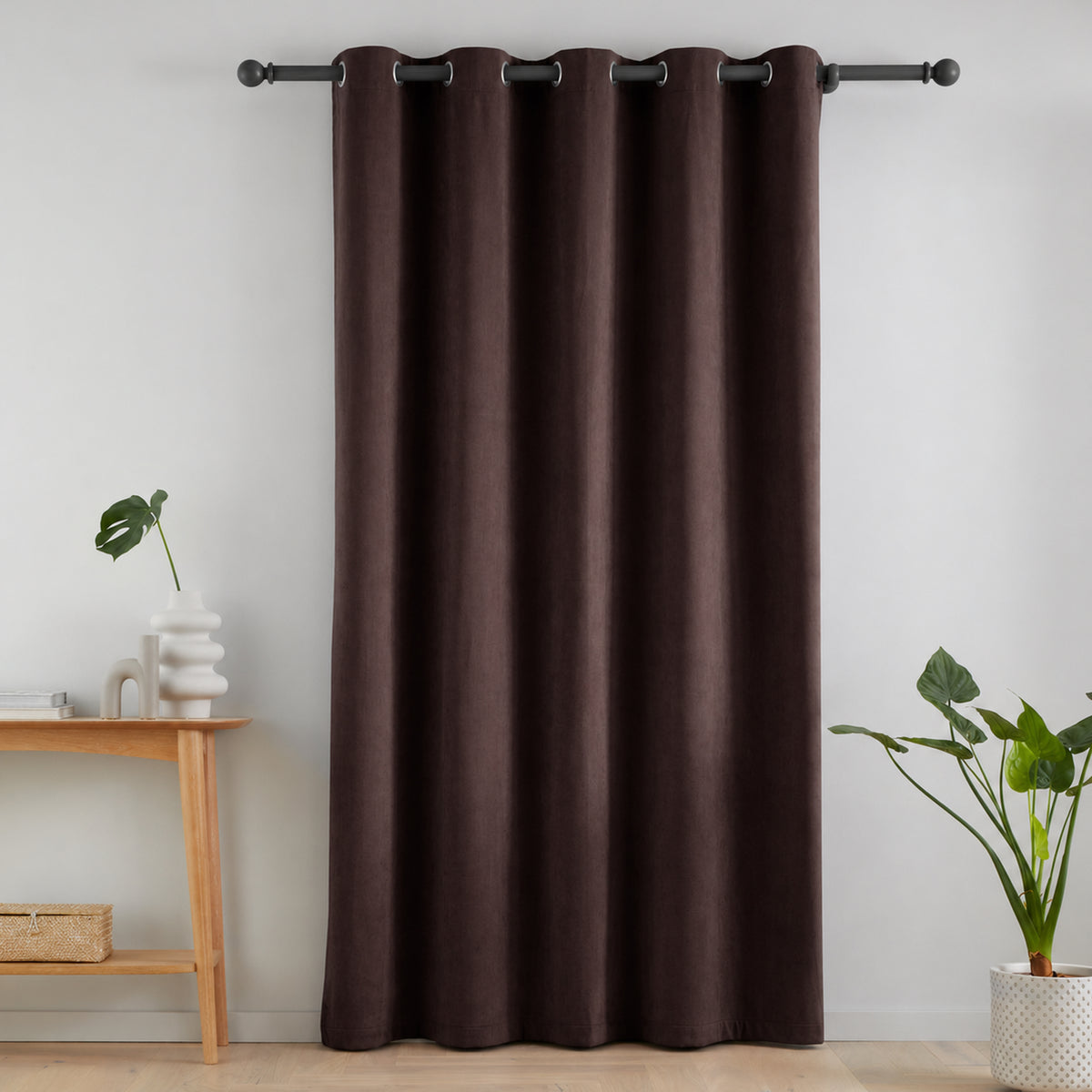 Catherine Lansfield Super Thermal Blackout Matt Velour 46 x 84 Ready Made Eyelet Door Curtain Chocolate