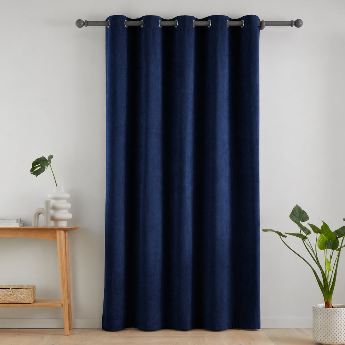 Catherine Lansfield Super Thermal Blackout Matt Velour 46 x 84 Ready Made Eyelet Door Curtain Navy