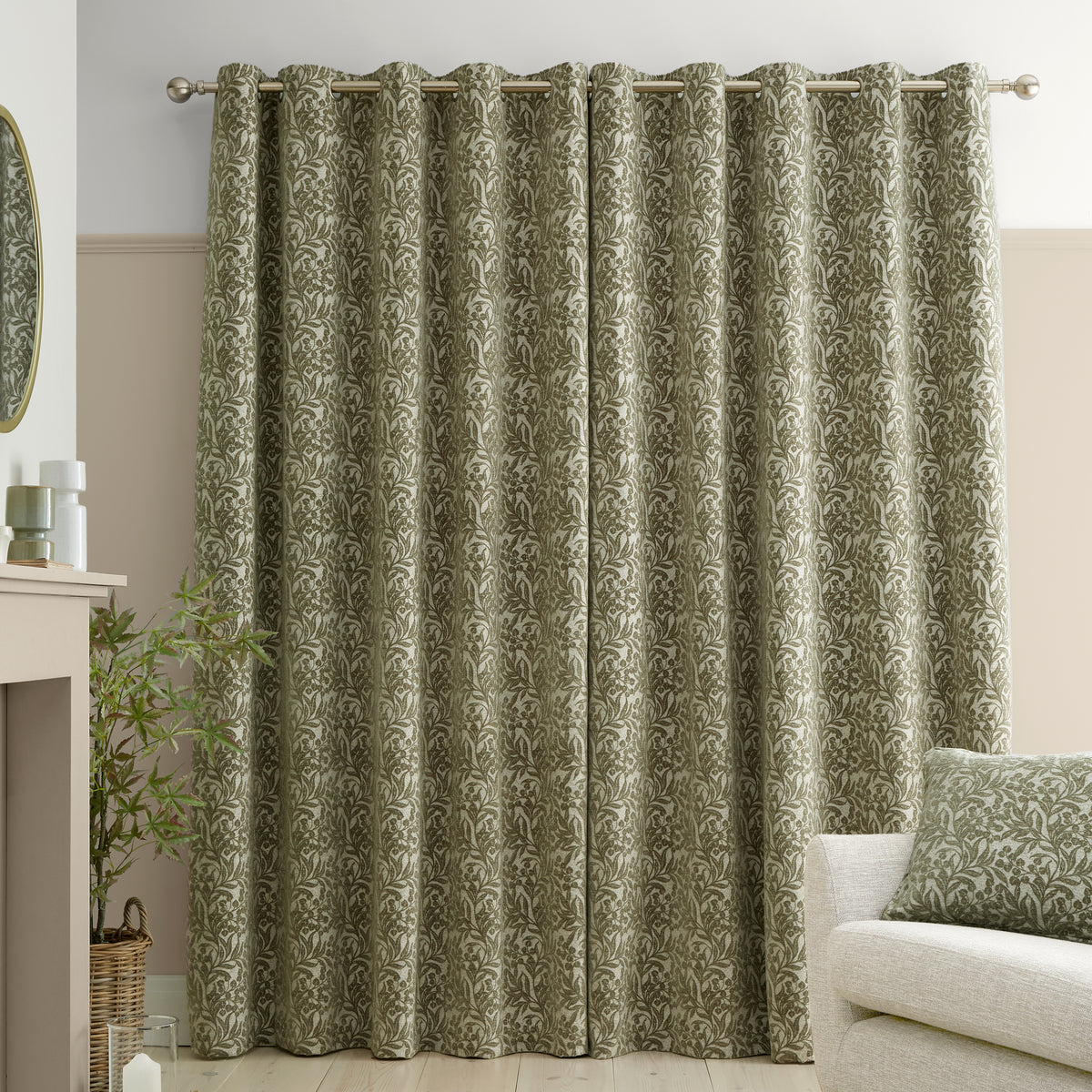 Bianca Chenille Leaves Ready Made Eyelet Curtains Green