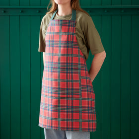 Catherine Lansfield Christmas Tartan Check Apron Red Green