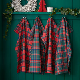 Catherine Lansfield Christmas Tartan Check Pack of Four Tea Towels Red Green