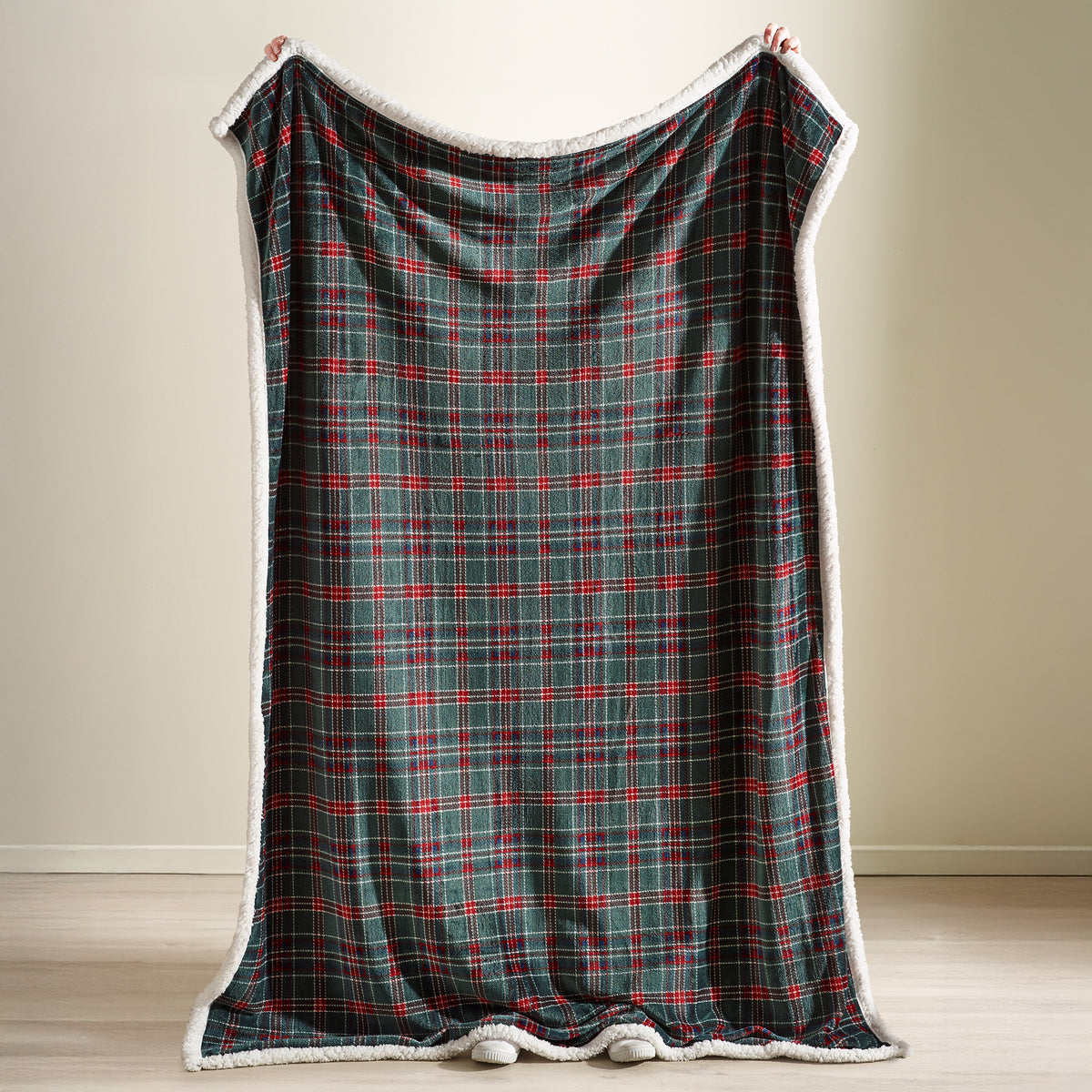 Catherine Lansfield Tartan Sherpa Check Throw Green