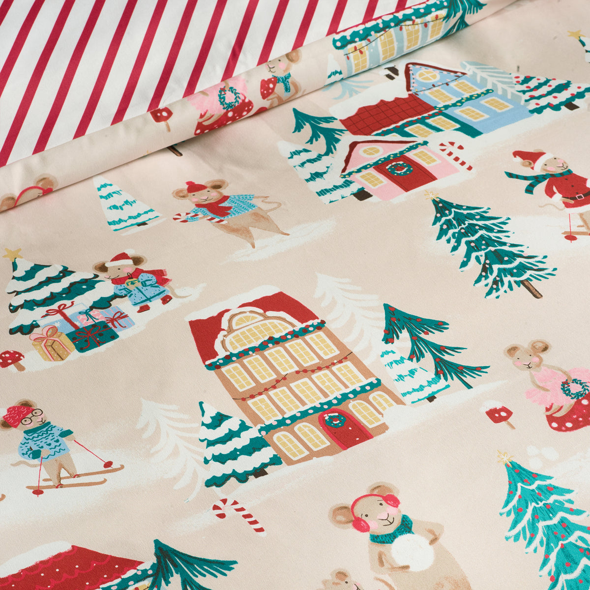 Catherine Lansfield Christmas Mouse Town Duvet Cover Bedding Set Natural