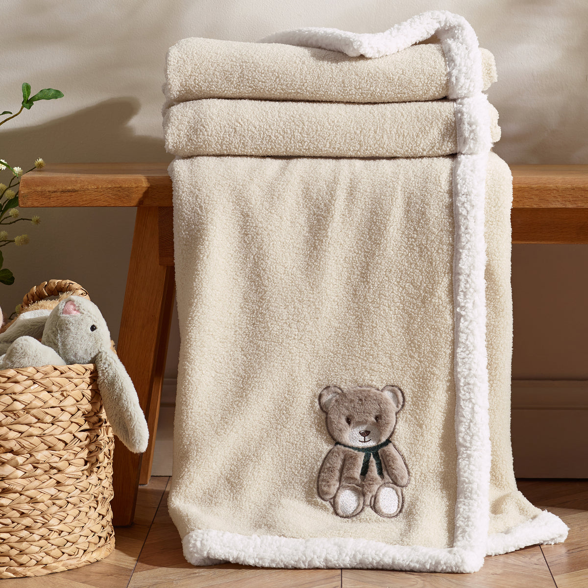 Catherine Lansfield Sherpa Teddy Bear Throw Natural