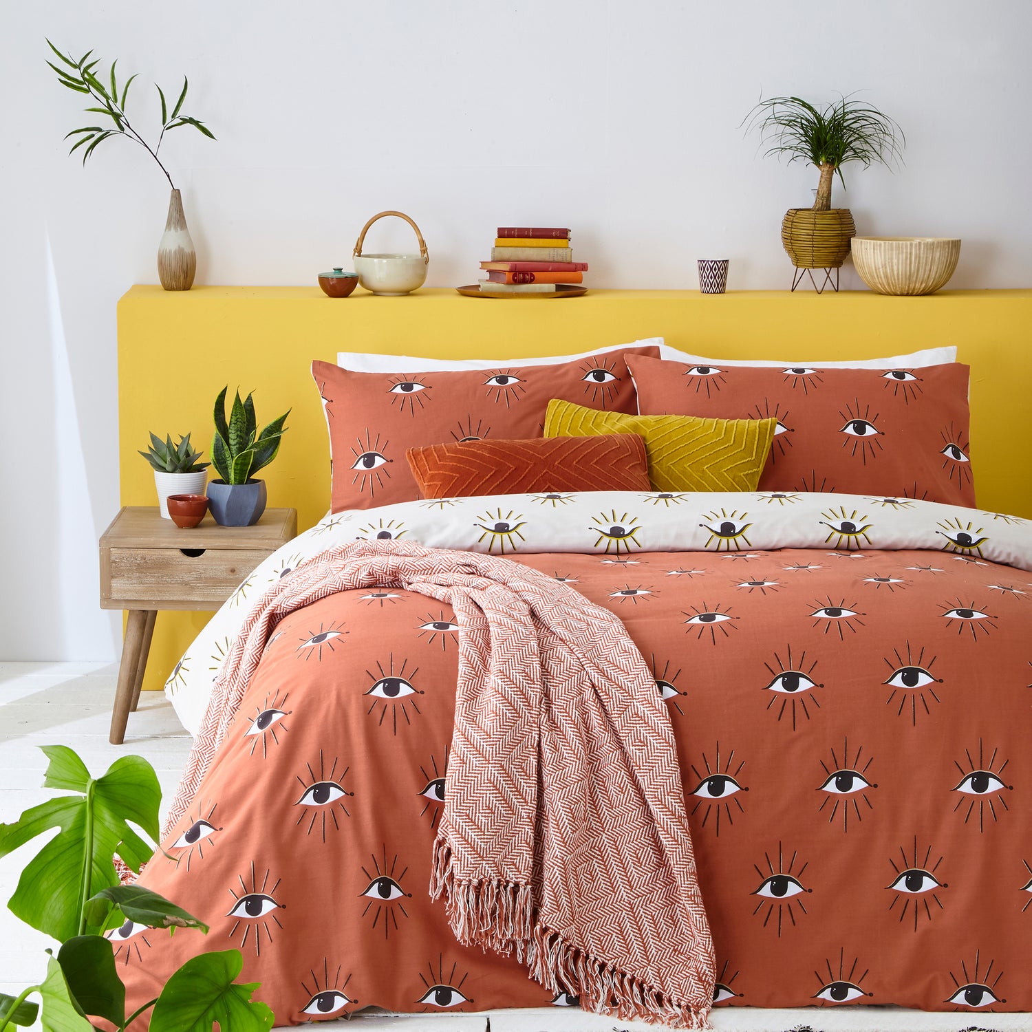 Furn Theia Abstract Eyes Duvet Cover Bedding Set Clay Pink