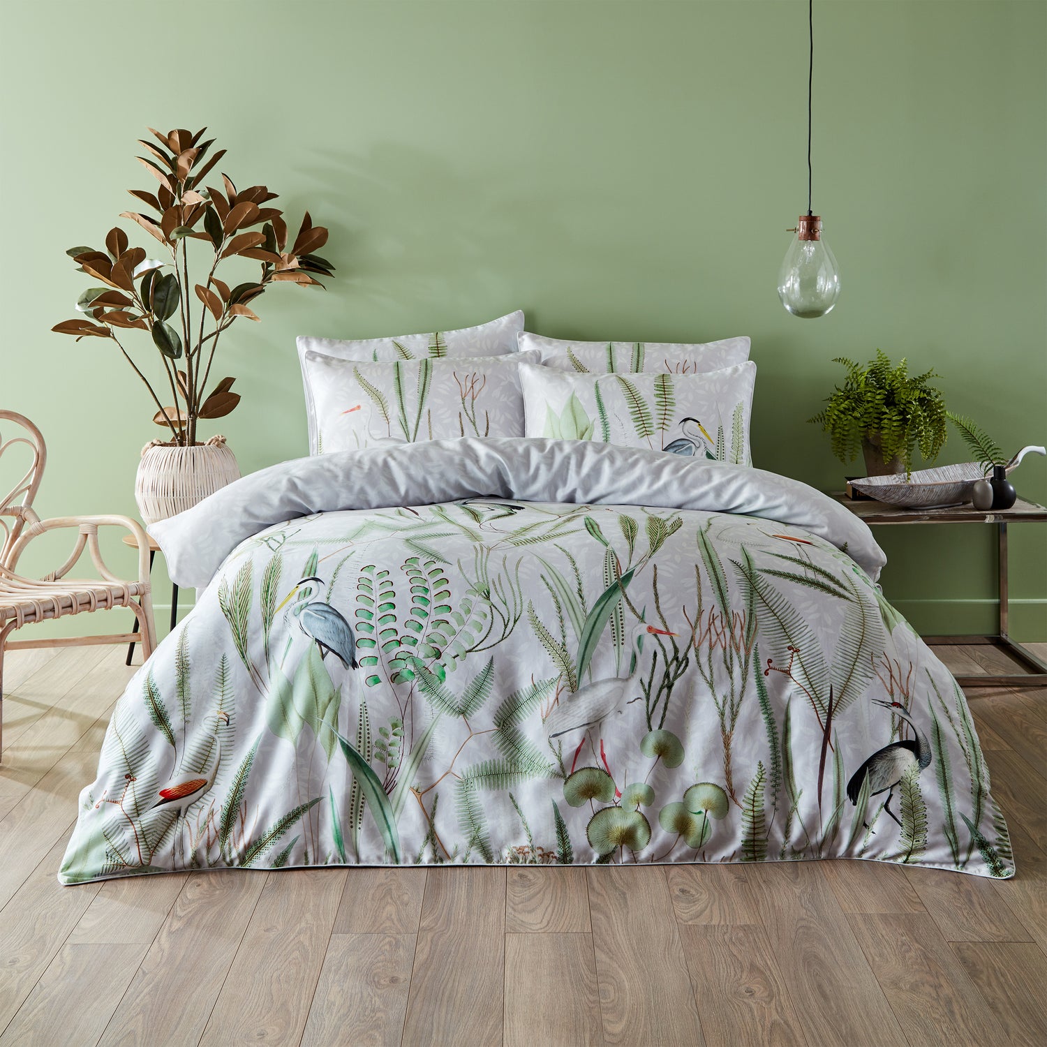 Paoletti Aaliyah Botanical Duvet Cover Bedding Set Multi