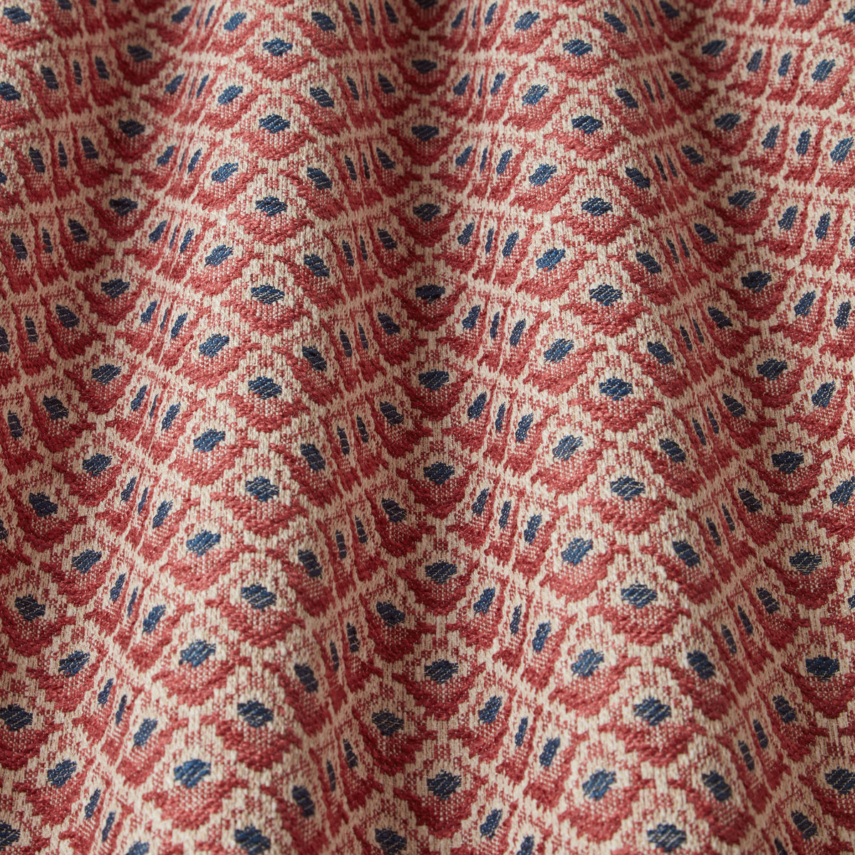 iLiv Alps Fabric Rouge