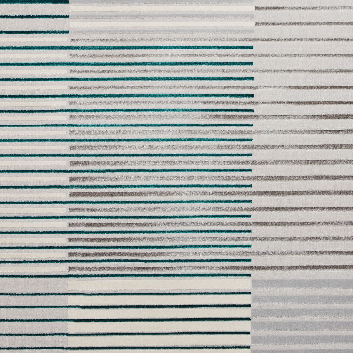 Apollo 2681 80cm x 150cm Metallic Effect Yarn Rug Grey Green
