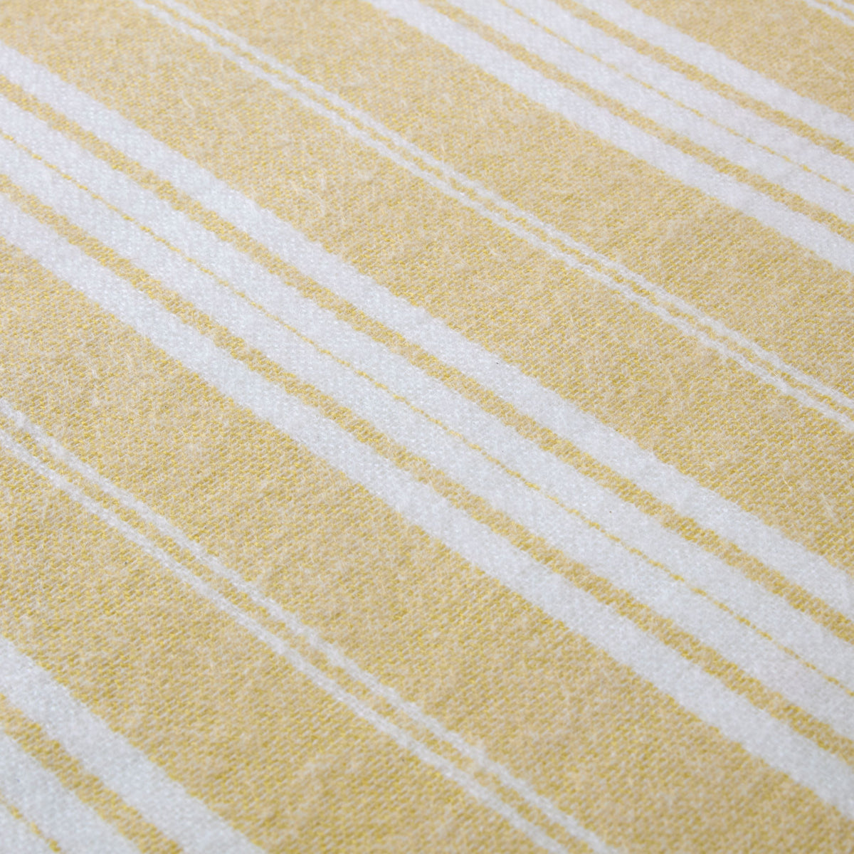 Laura Ashley Ardley 130cm x 170cm Throw Ochre