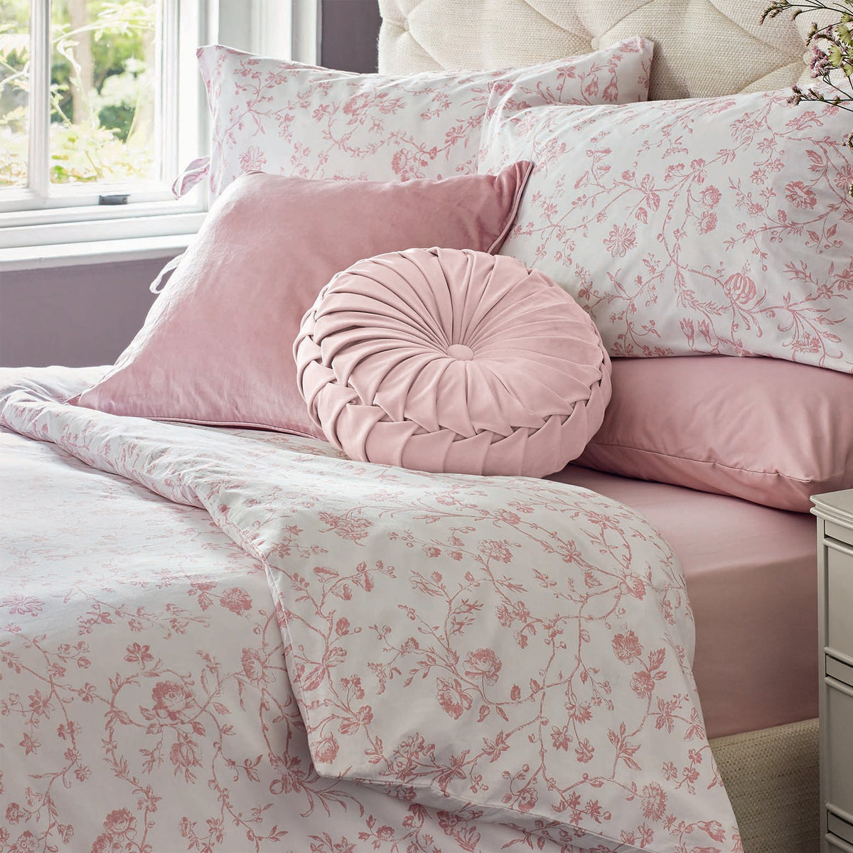 Laura Ashley Aria Pillowcase Housewife Blush