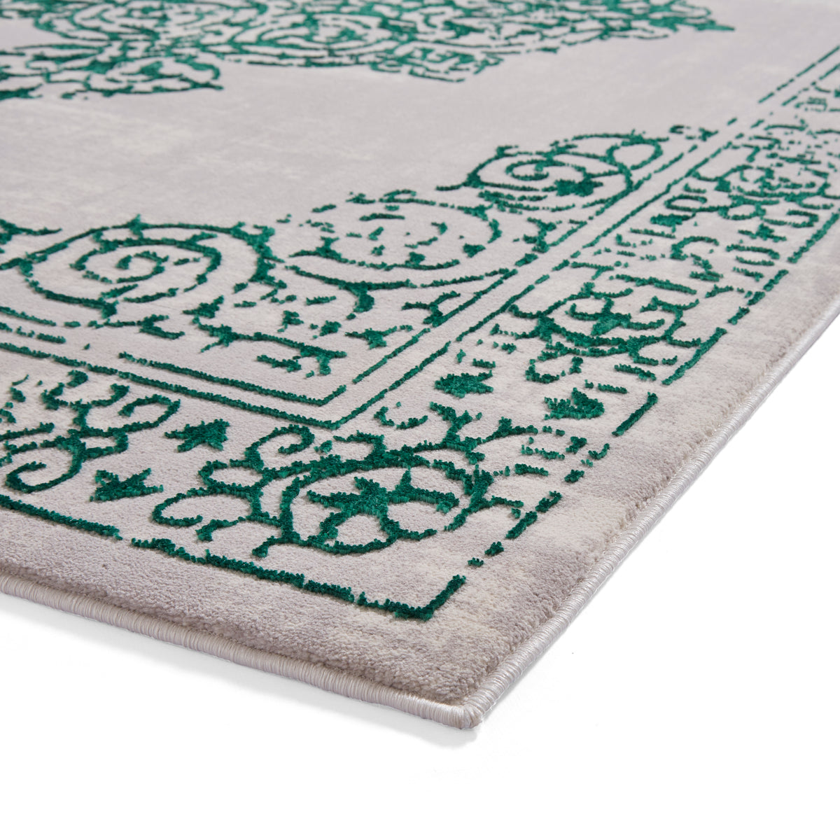 Artemis B9076A Metallic Effect Yarn Rug Green Silver