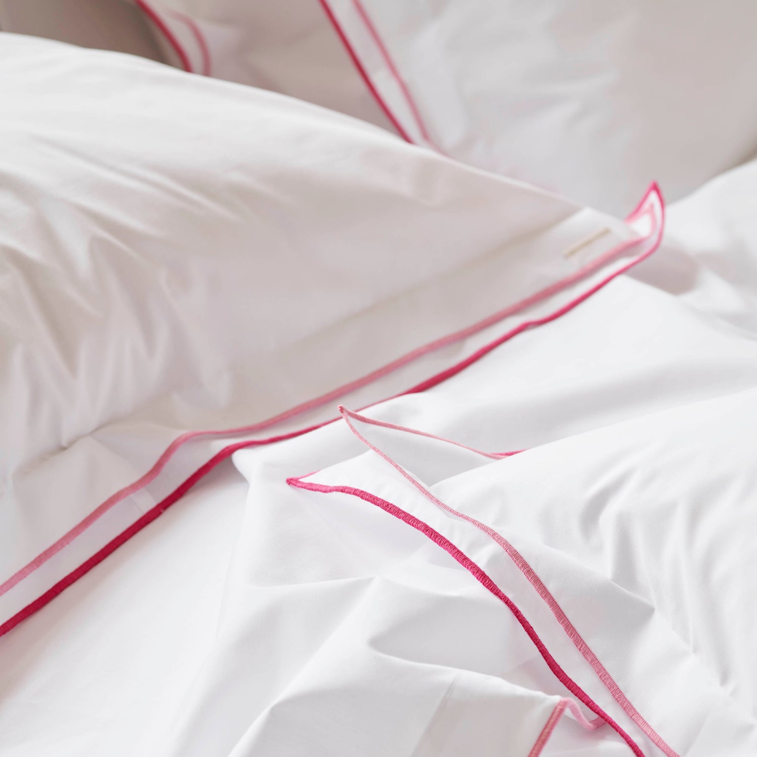 Designers Guild Astor Pair of Oxford Pillowcases Fuchsia Pink