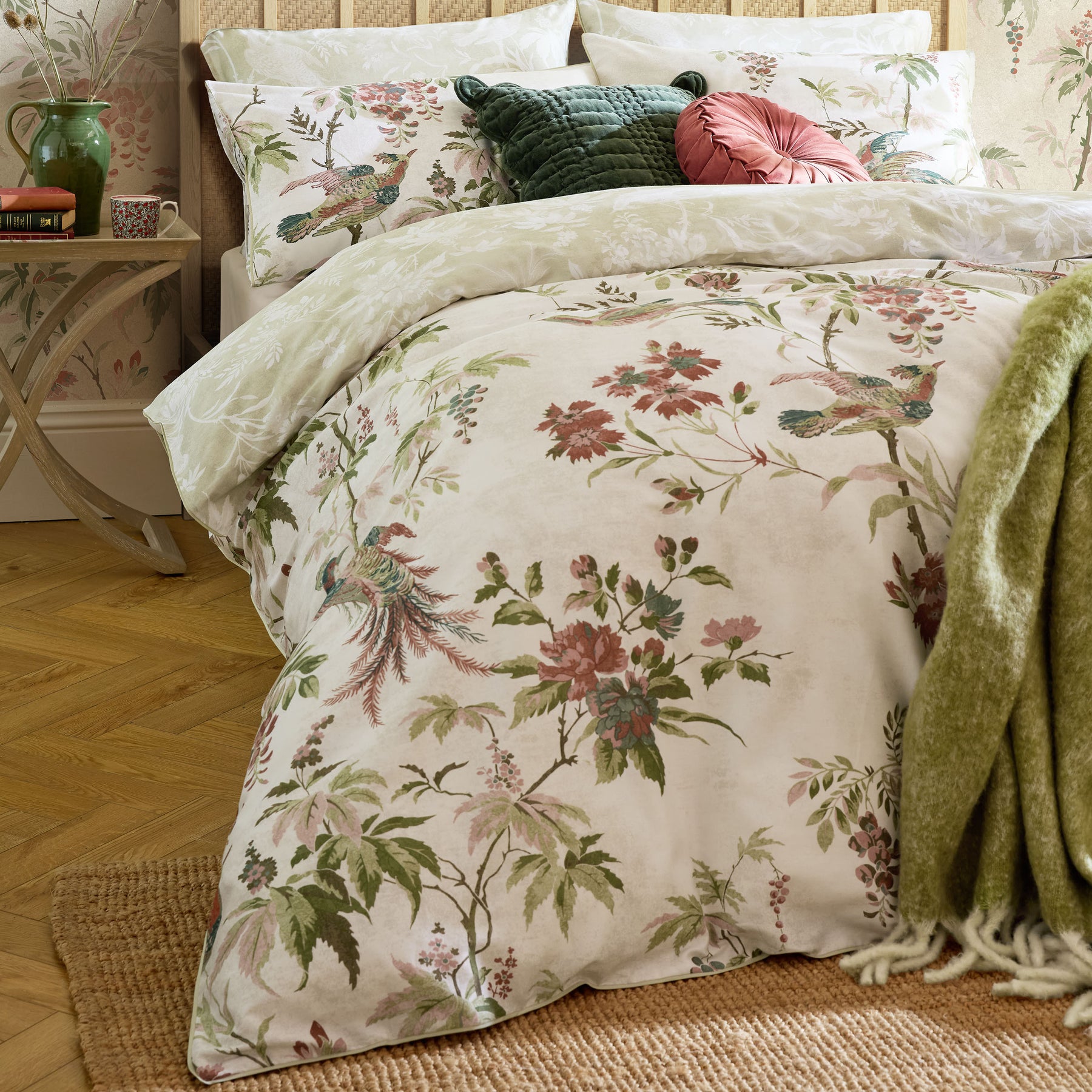 Laura Ashley Attleton Pillowcase Housewife Multi Sage