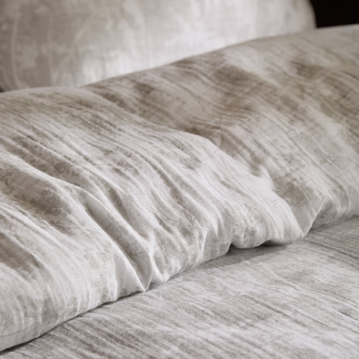 Voyage Maison Braeflower Cotton Muslin Duvet Cover Bedding Set Natural
