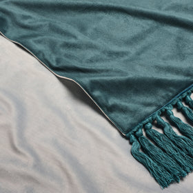 Clarke & Clarke Bloom 125cm x 150cm Throw Green