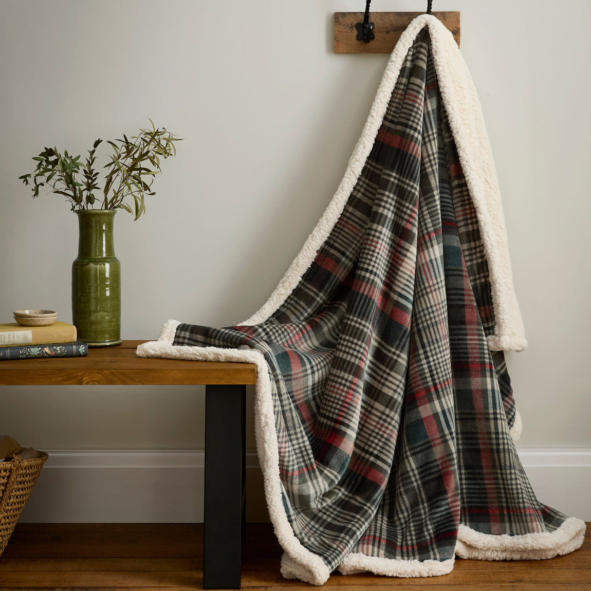 Dreams & Drapes Bennet Check Sherpa Fleece 150cmx200cm Throw Green